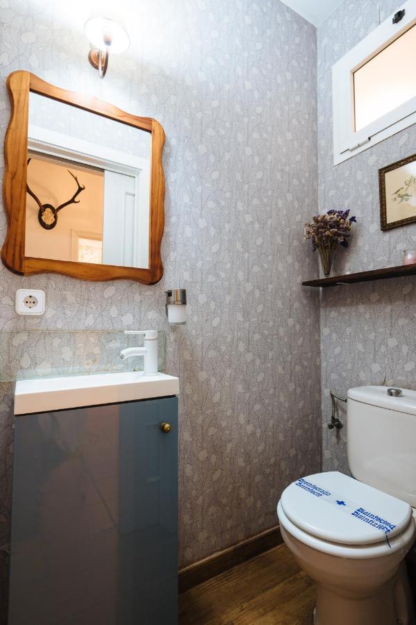 Casa Tiroline Holiday home Seville
